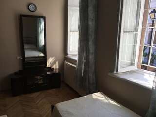 Гостевой дом Old Tbilisi 27 Тбилиси Трехместный номер-6