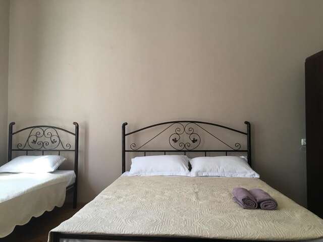 Гостевой дом Old Tbilisi 27 Тбилиси-6